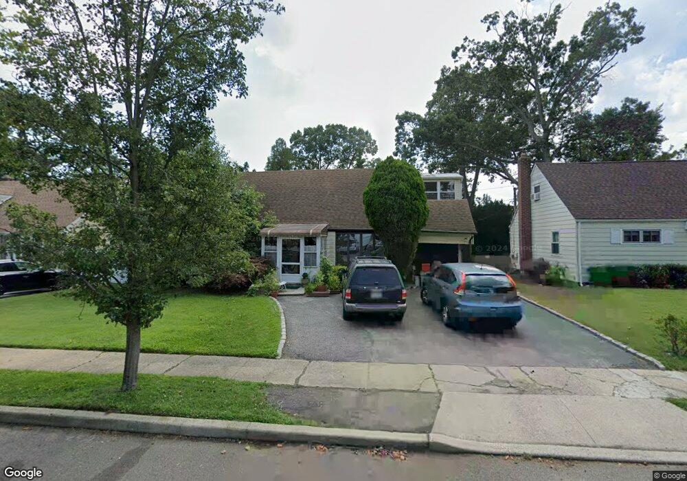 1015 Windermere Rd, Franklin Square, NY 11010 - photo 1