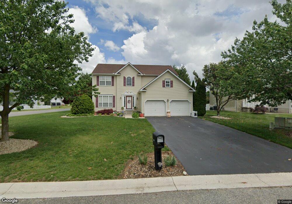 124 Redstone Ct, Felton, DE 19943 - photo 1