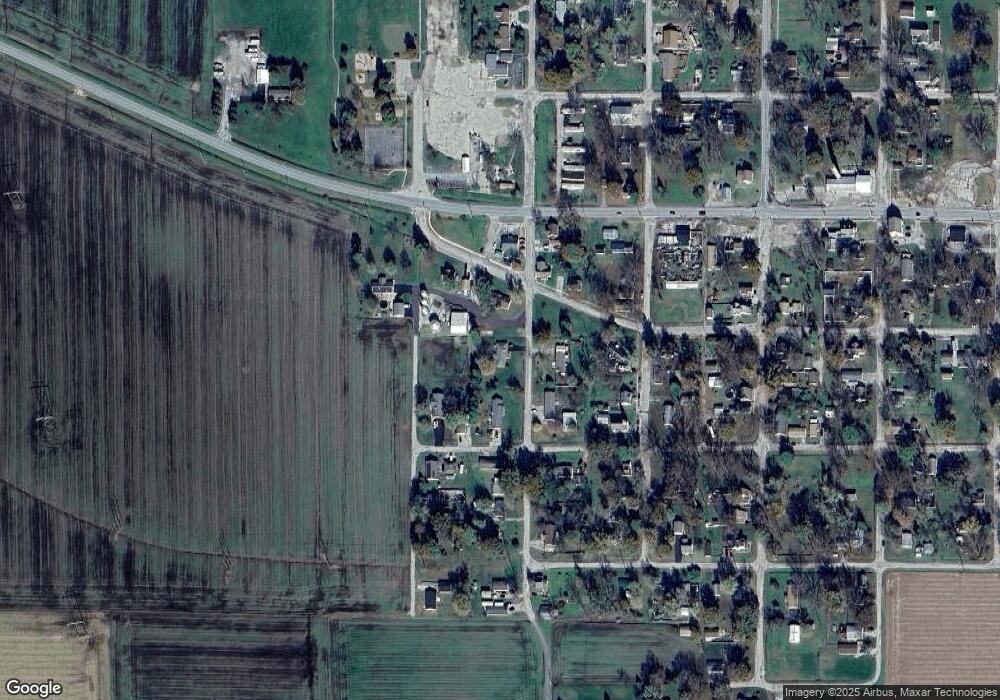 2106 S 5th St, Mascoutah, IL 62258 - photo 1