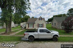 181 Cottage Ave, Chandlerville, IL 62627