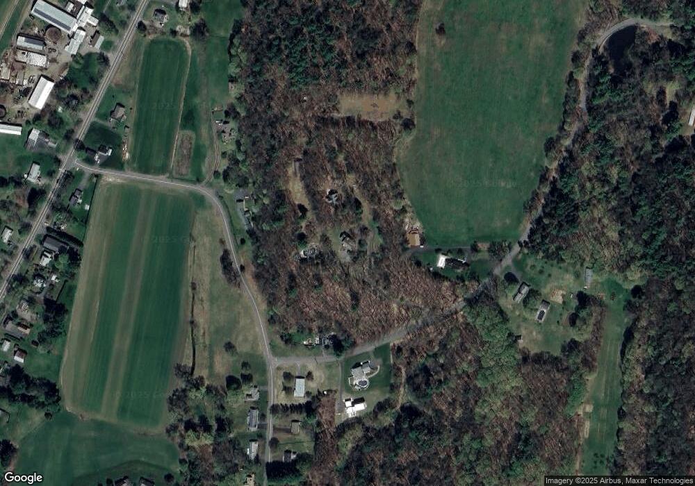 27 Park Rd, Sunderland, MA 01375 - photo 1