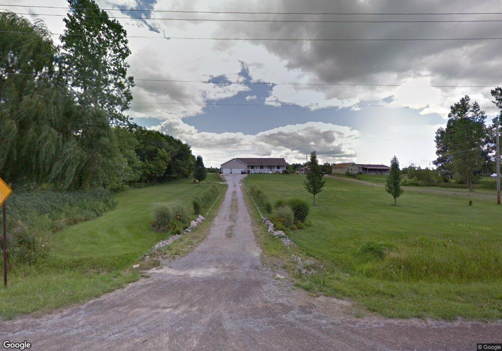 8454 E Carpenter Rd, Davison, MI 48423 - photo 1