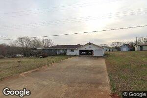 451 Hickory Dr, Startex, SC 29377
