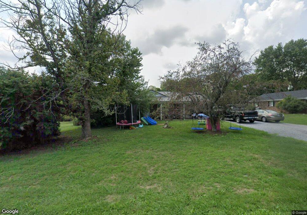 201 Shadowbrook Dr, Harrodsburg, KY 40330 - photo 1