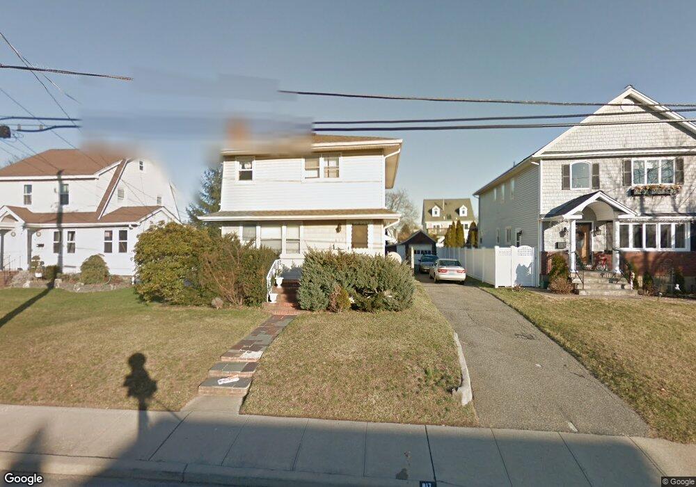 817 Ardmore Place, Bellmore, NY 11710 - photo 1