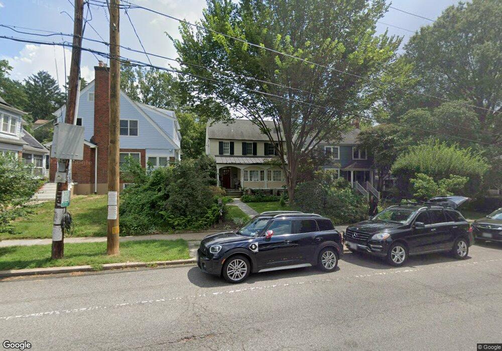 5511 Nevada Ave NW, Washington, DC 20015 - photo 1