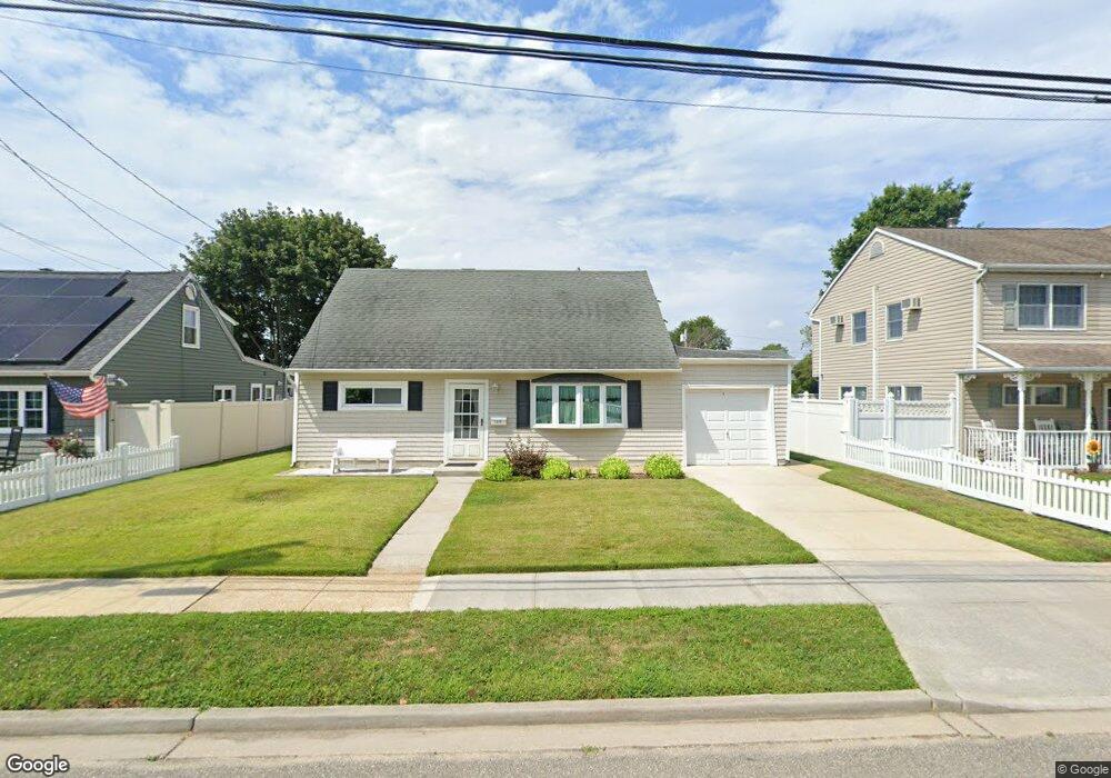 2374 Penatiquit Ave, Seaford, NY 11783 - photo 1