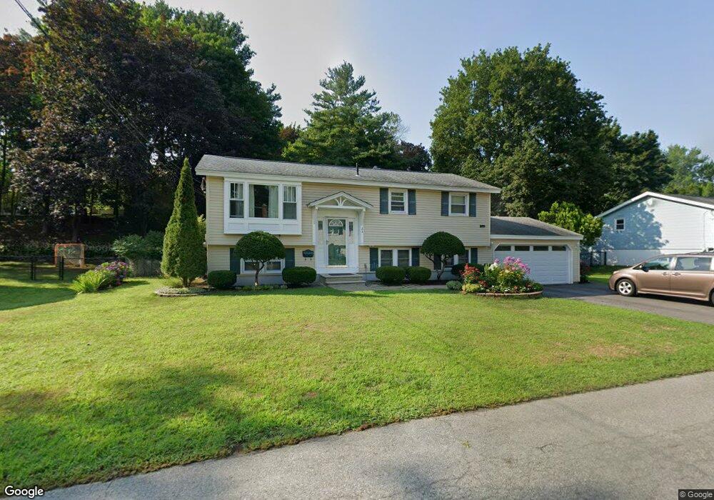 23 Broadview Rd, Lowell, MA 01852 - photo 1