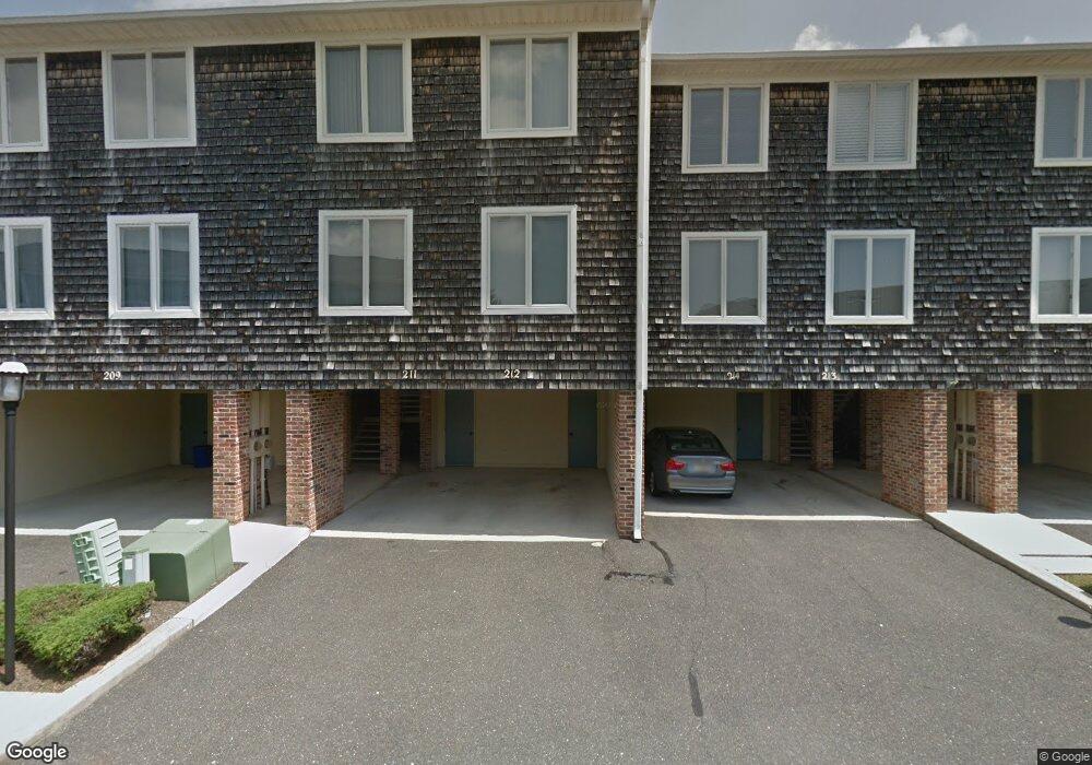 214 Harbour Cove unit 214, Somers Point, NJ 08244 - photo 1