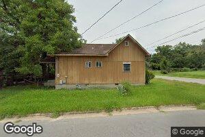 165 3rd St NW, Moultrie, GA 31768