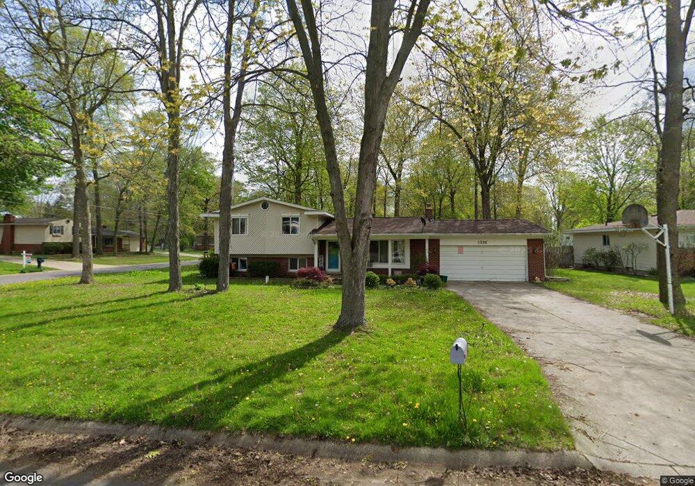 1326 Pickwick Place, Flint, MI 48507 - photo 1
