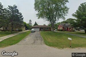 5319 73rd St, Kenosha, WI 53142
