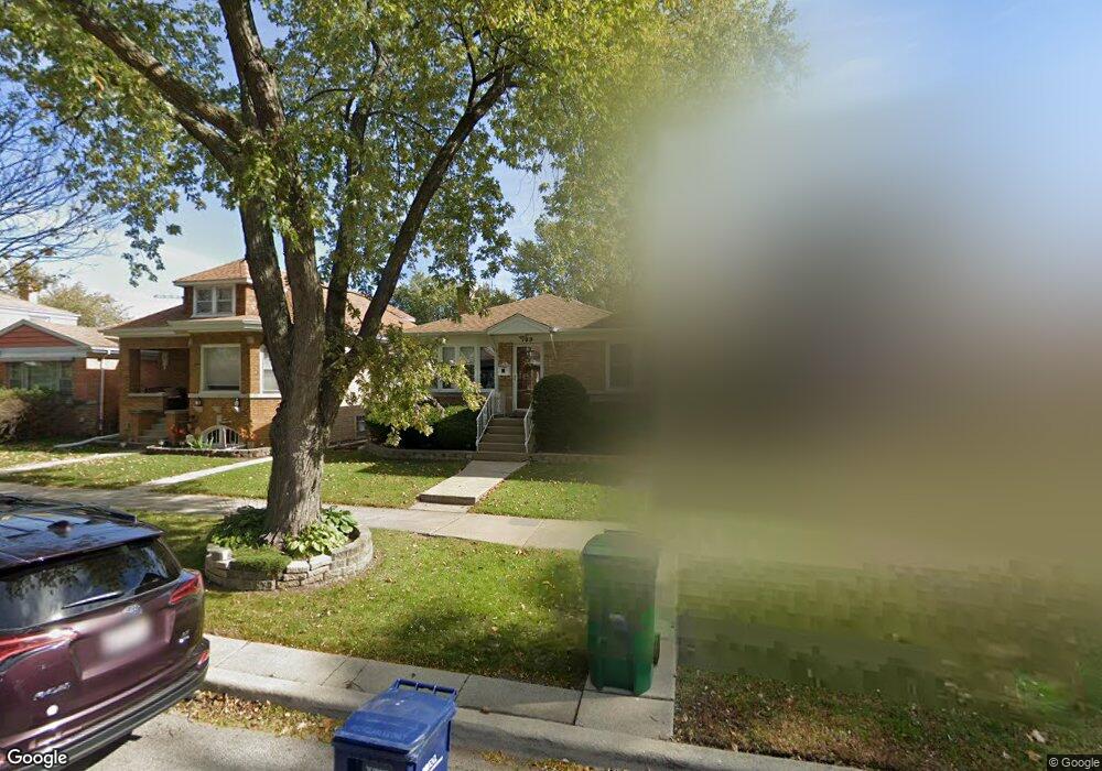 749 Portsmouth Ave, Westchester, IL 60154 - photo 1