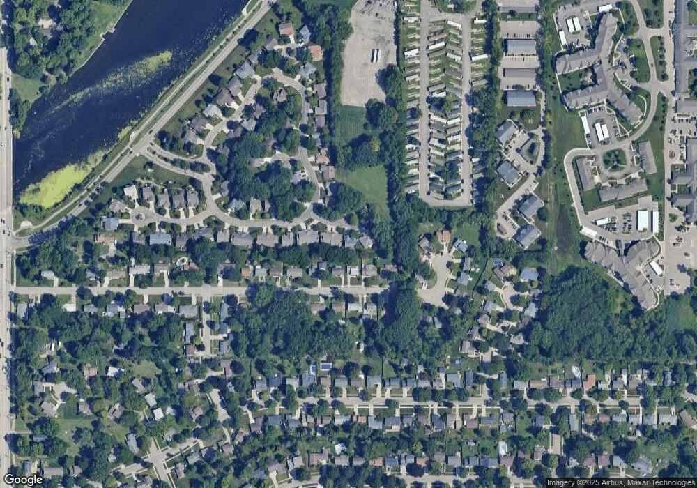 3407 Troon Cir unit 27, Lansing, MI 48911 - photo 1