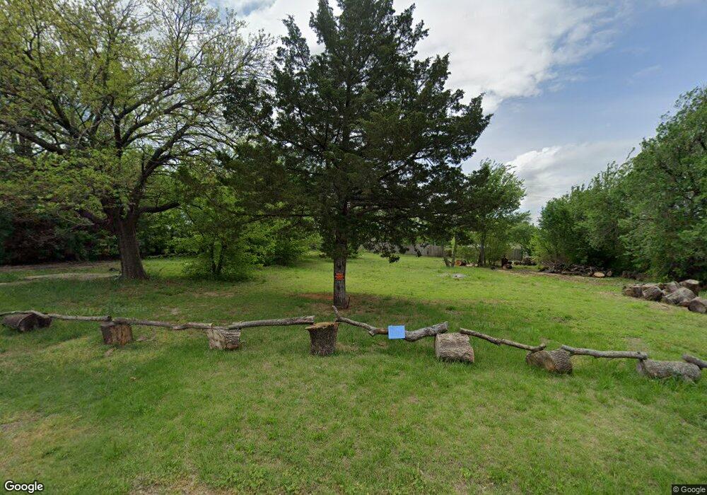 310 W Walnut Ave, Duncan, OK 73533 - photo 1