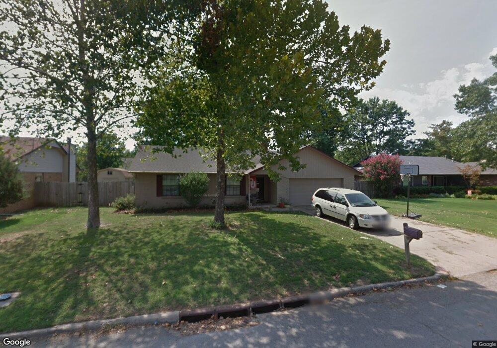 4412 S Hickory Ave, Broken Arrow, OK 74011 - photo 1