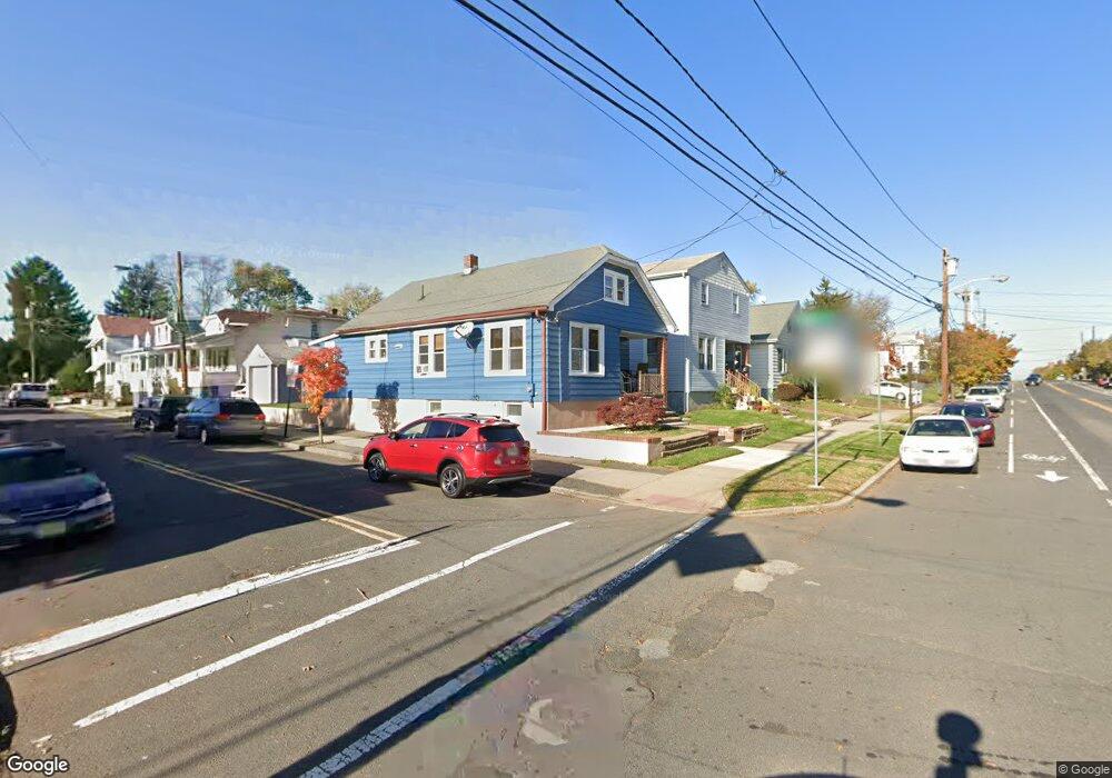 375 Remsen Ave, New Brunswick, NJ 08901 - photo 1