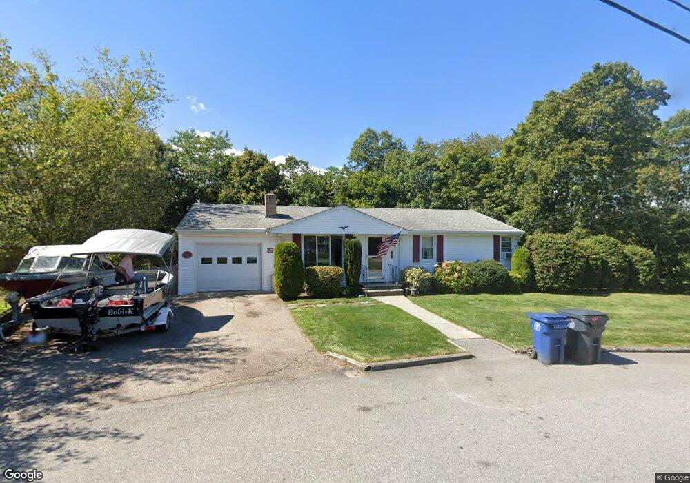 197 Richmond Dr, Warwick, RI 02888 - photo 1