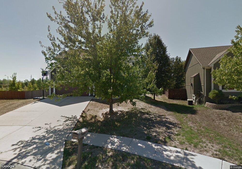 21307 W 54th Terrace, Shawnee, KS 66218 - photo 1