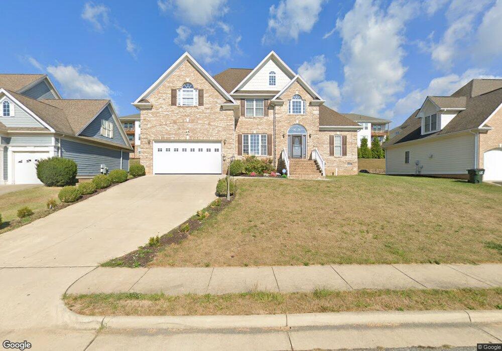 299 Windsor Dr, Fishersville, VA 22939 - photo 1