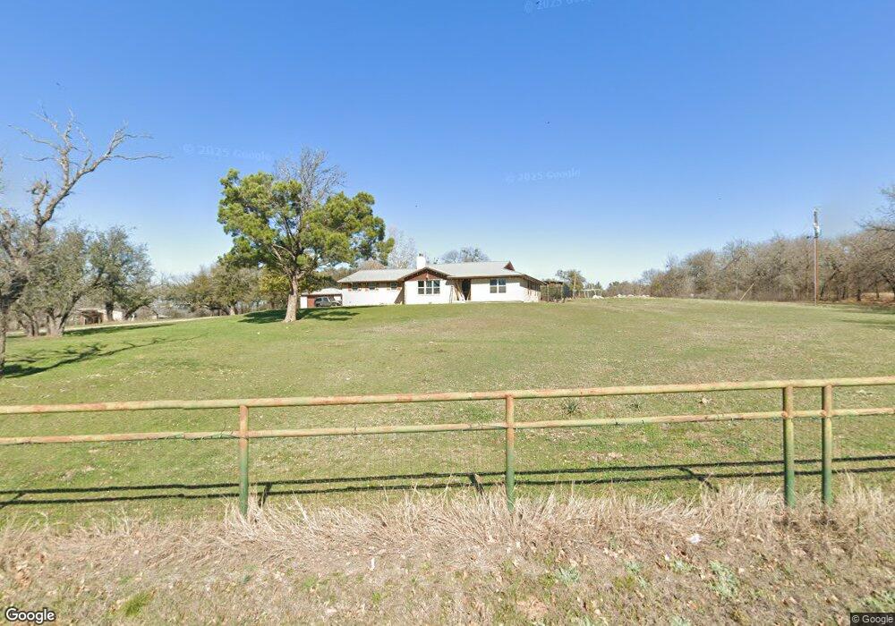 900 Marigold Ct, Granbury, TX 76049 - photo 1