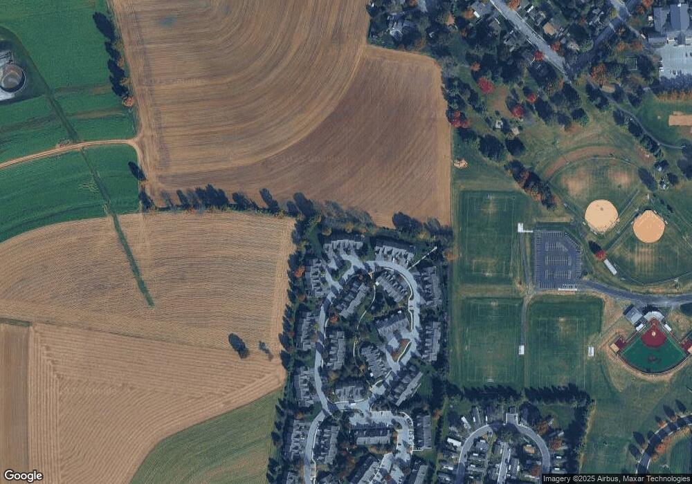 218 Fieldcrest Ln, Ephrata, PA 17522 - photo 1