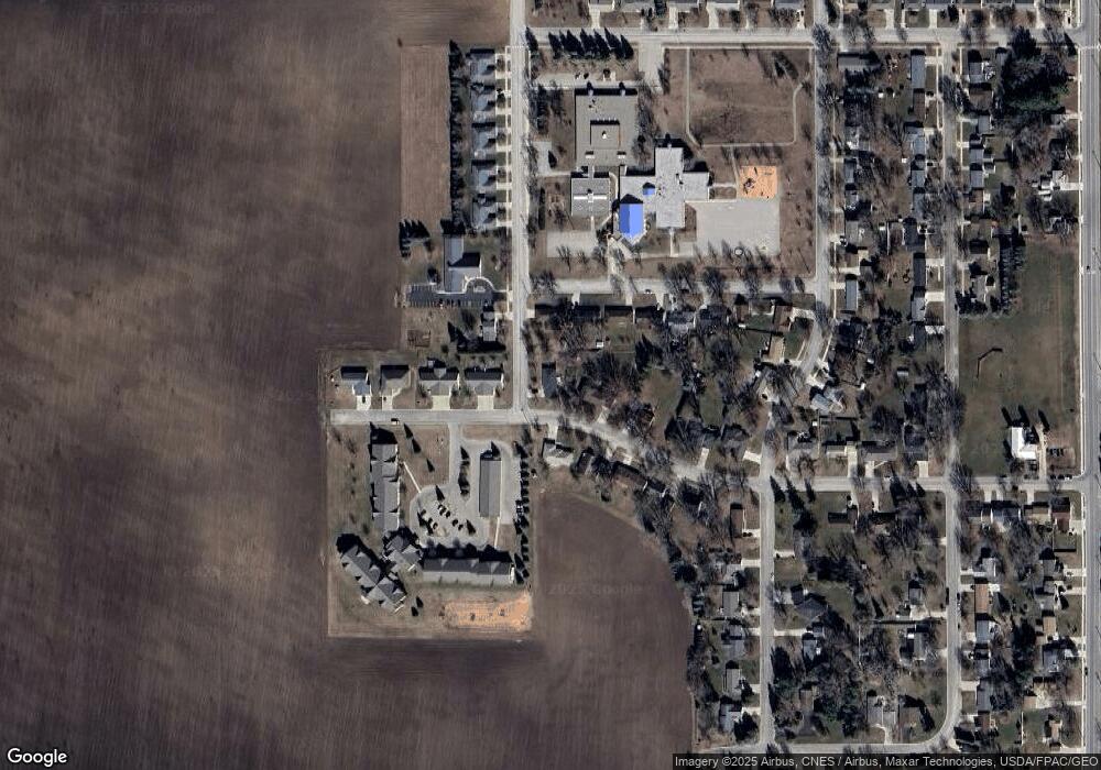 2203 16th St SW, Austin, MN 55912 - photo 1