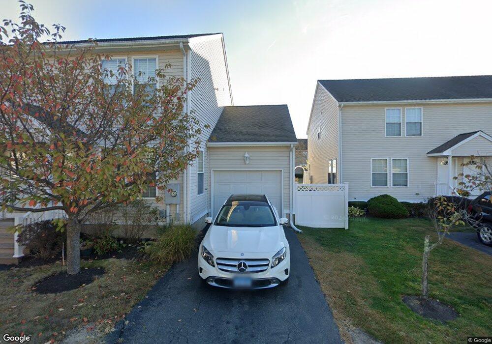 10 Sable Ct, Unionville, CT 06085 - photo 1