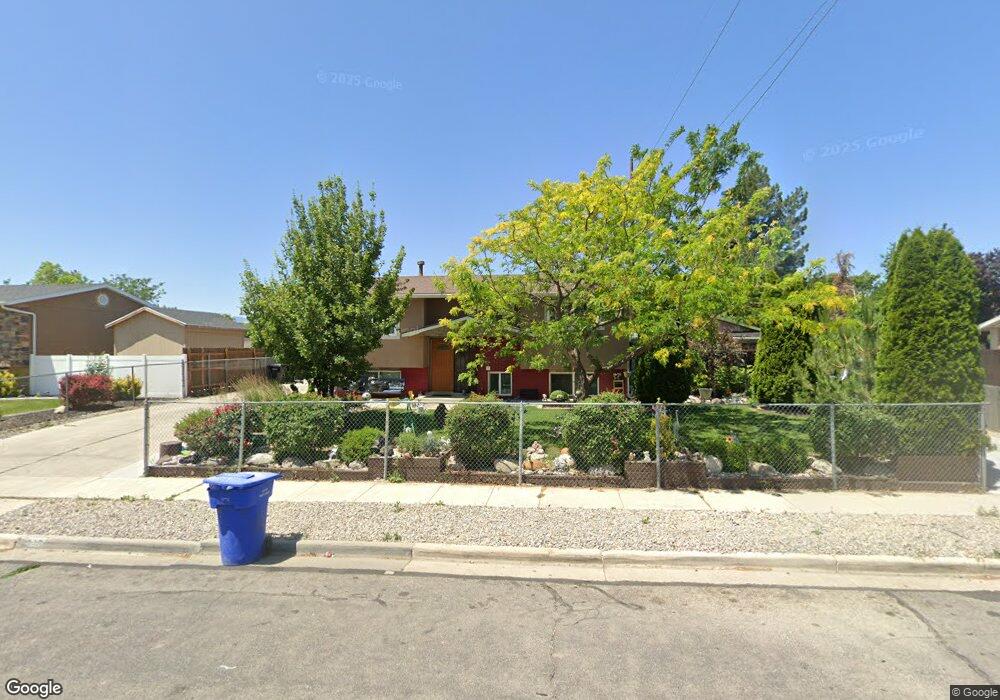 7612 S 2550 W, West Jordan, UT 84084 - photo 1