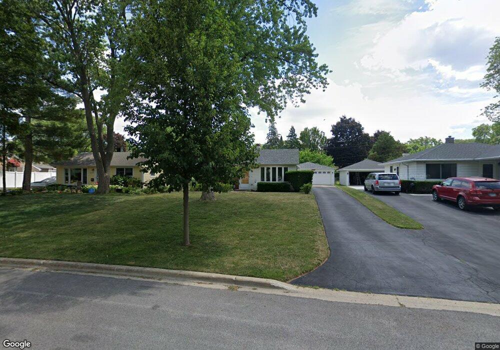 2202 Jay Ln, Rolling Meadows, IL 60008 - photo 1