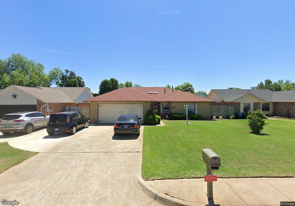 1920 Pebble Creek Blvd, Edmond, OK 73003 - photo 1