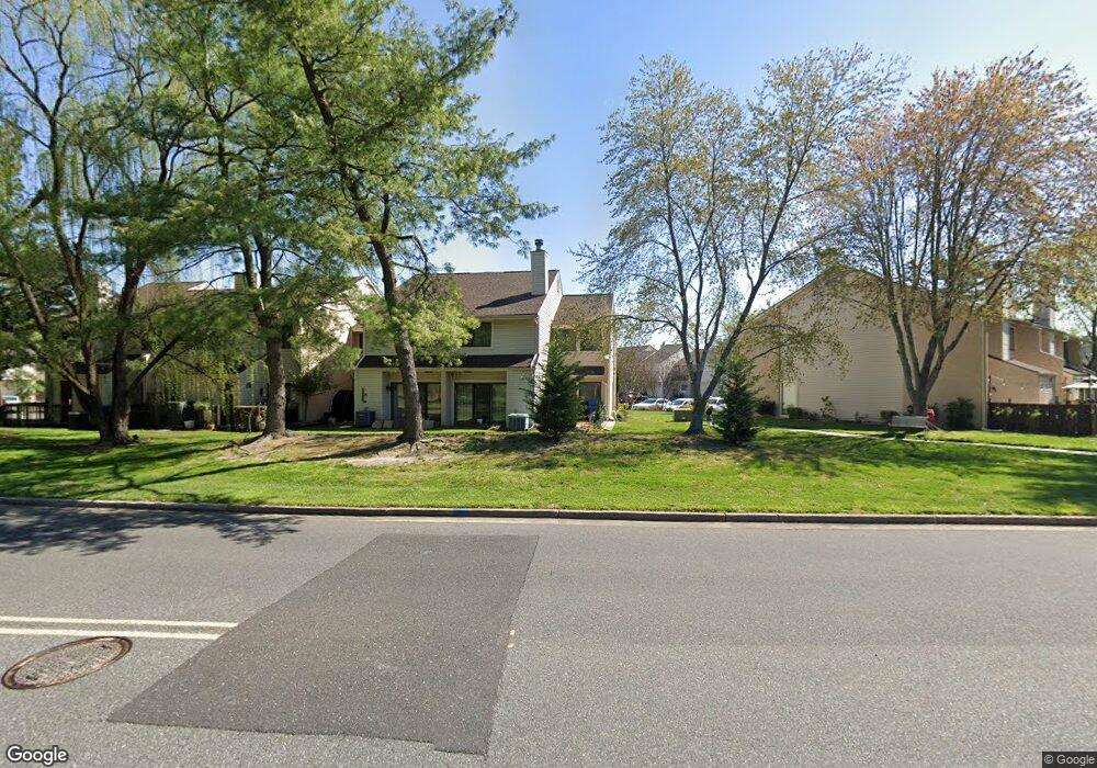 5 Tulip Ct, Mount Laurel, NJ 08054 - photo 1