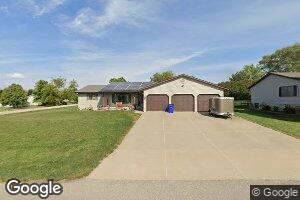 462 E Ave W, Walford, IA 52351