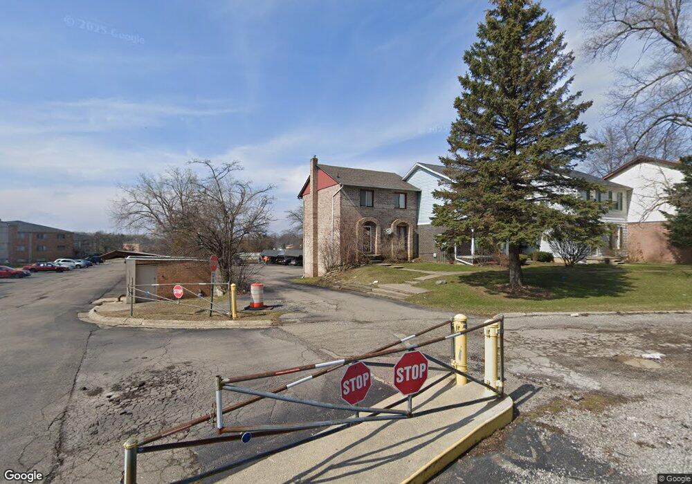 3428 River Birch Dr, Flint, MI 48532 - photo 1