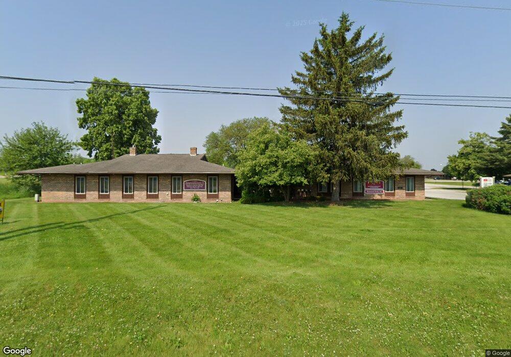 1140 S Linden Rd, Flint, MI 48532 - photo 1