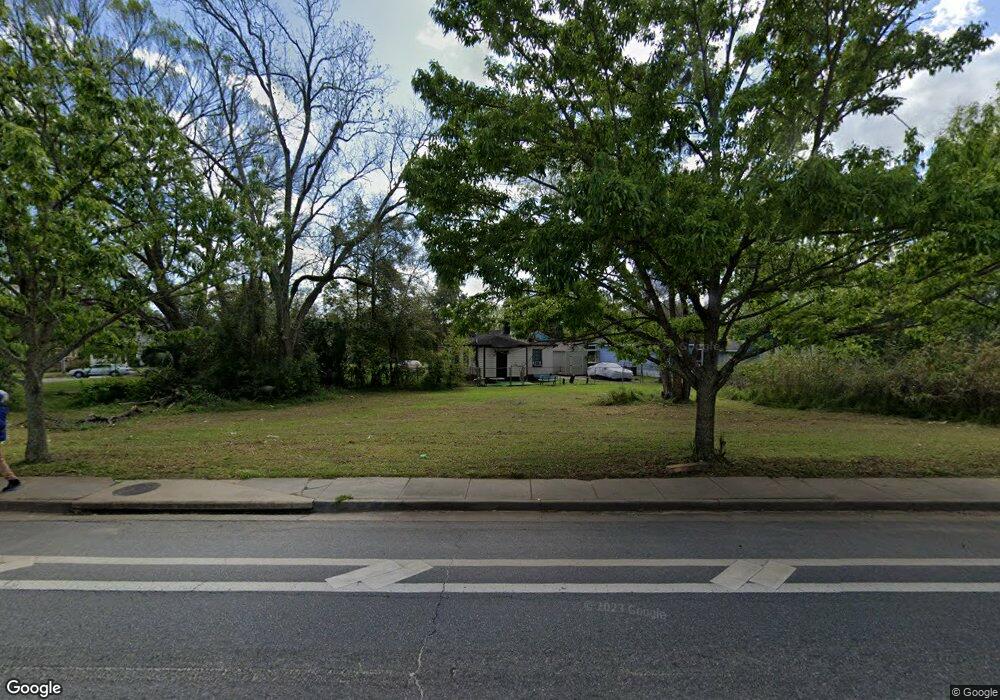 1221 Wheaton St, Savannah, GA 31404 - photo 1