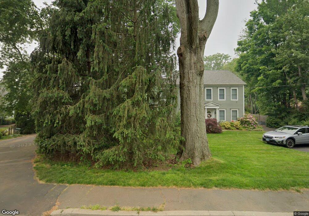 1135 Mill Plain Rd, Fairfield, CT 06824 - photo 1