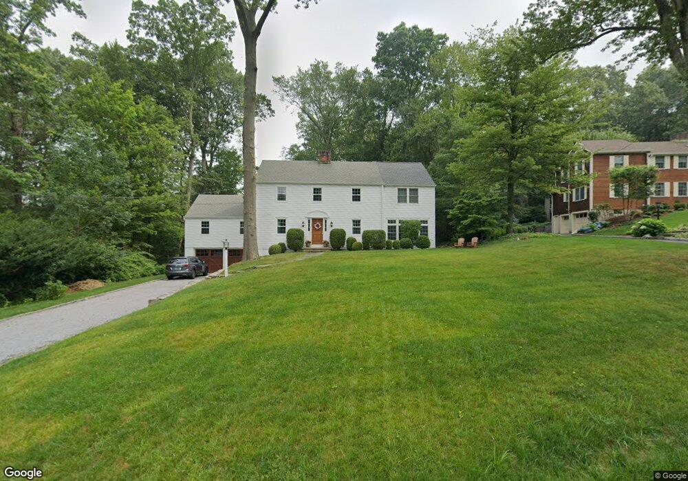 27 Briar Brae Rd, Darien, CT 06820 - photo 1