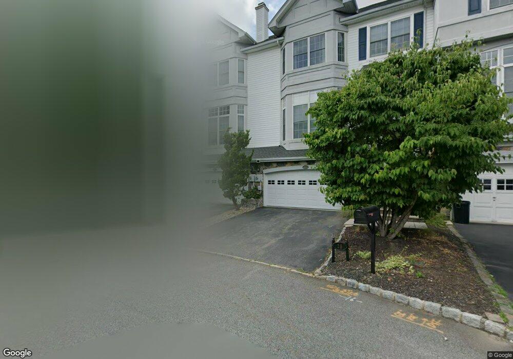 17 Cobblestone Ct, Oakland, NJ 07436 - photo 1