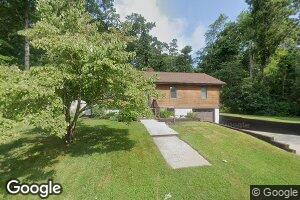 4 Newton St, South Dartmouth, MA 02748