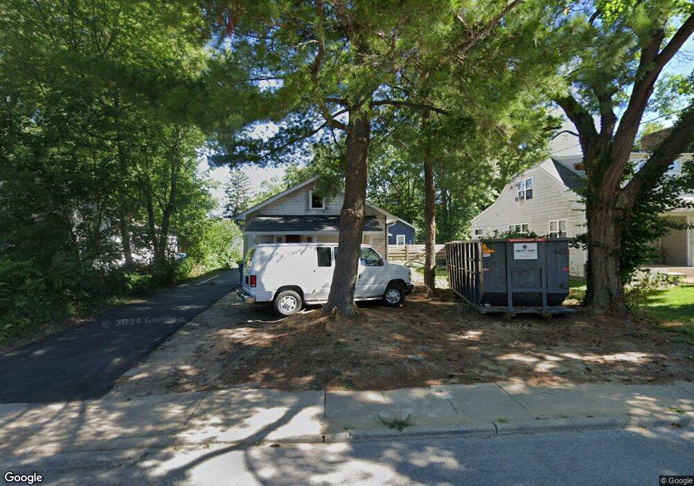 912 E 52nd St, Indianapolis, IN 46205 - photo 1