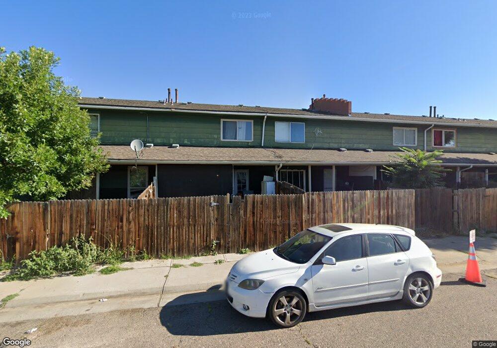 1423 Norfolk St, Aurora, CO 80011 - photo 1