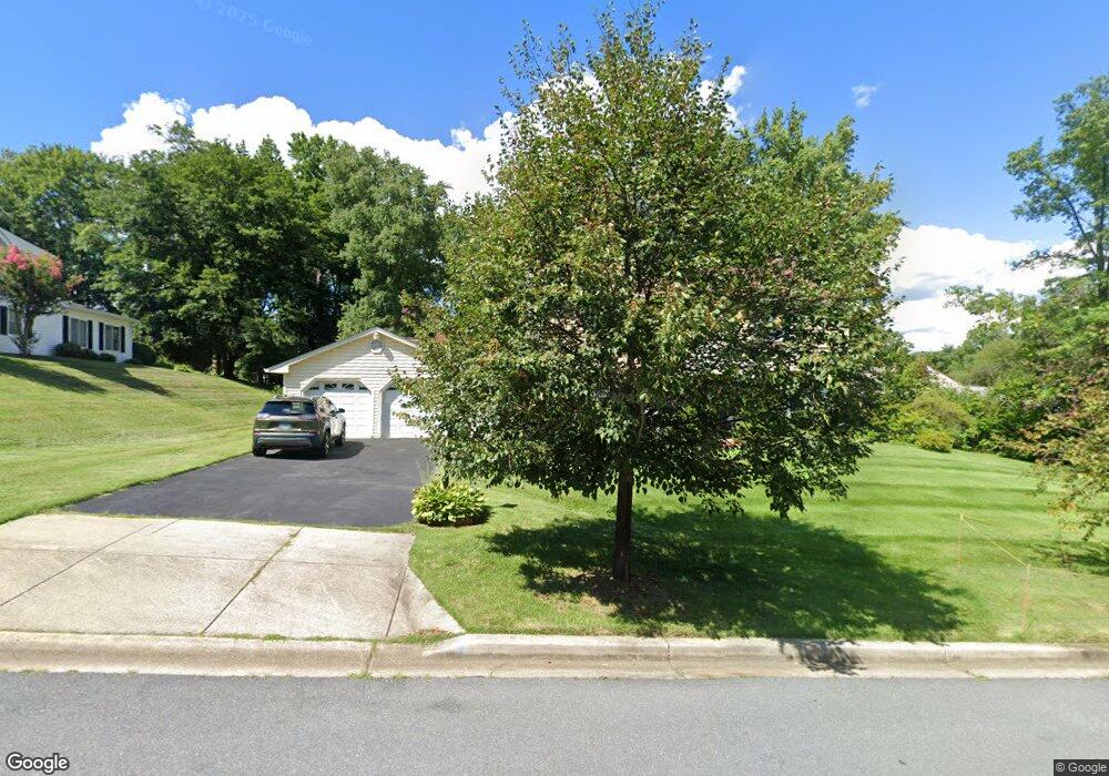 8912 Royal Ridge Ln, Laurel, MD 20708 - photo 1