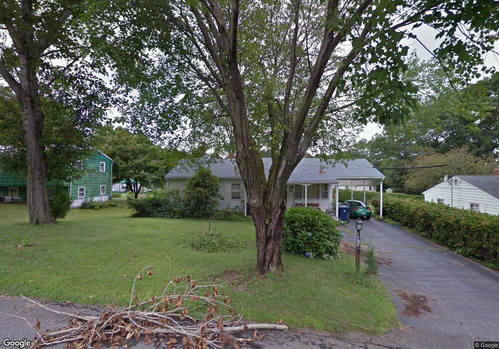 82 Mcdermott Ave, Willimantic, CT 06226 - photo 1