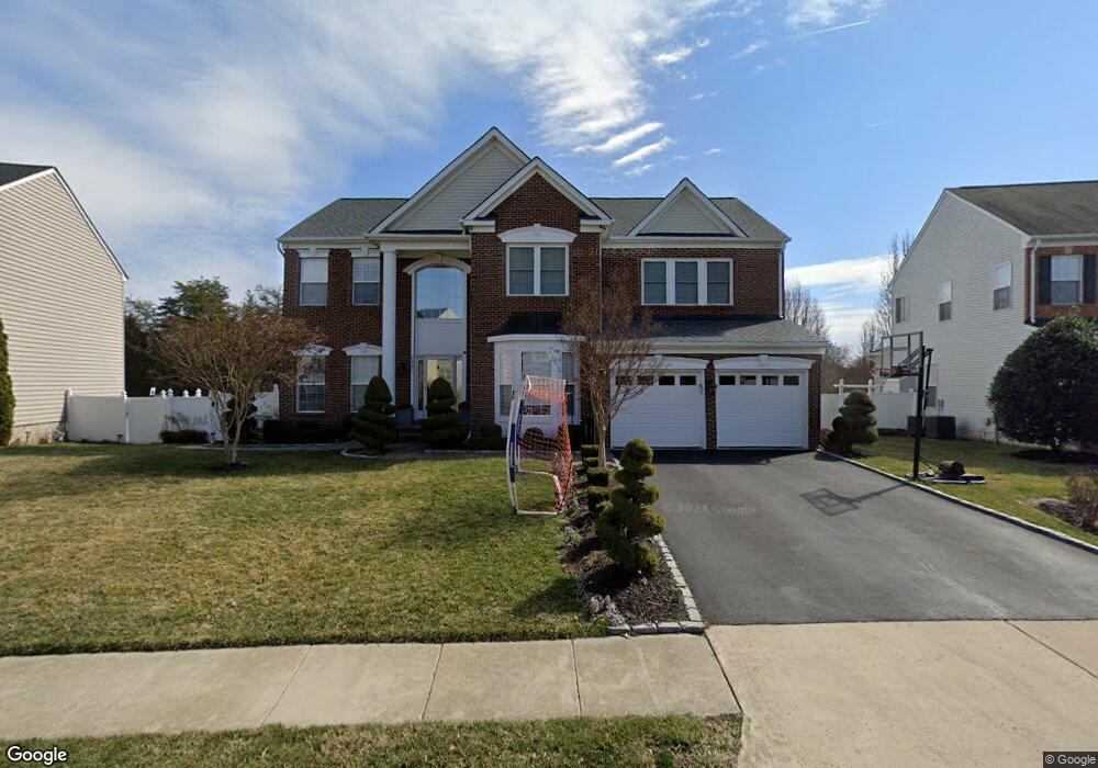 8451 Lanier Overlook Ct, Bristow, VA 20136 - photo 1