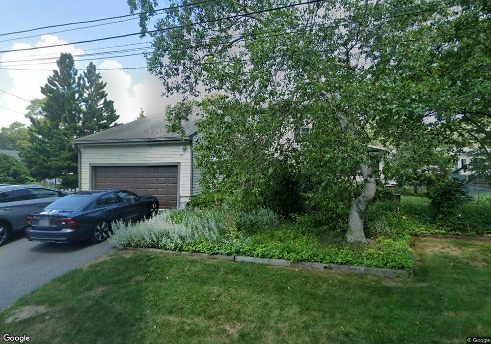 17 Bradley Ave, Warwick, RI 02889 - photo 1