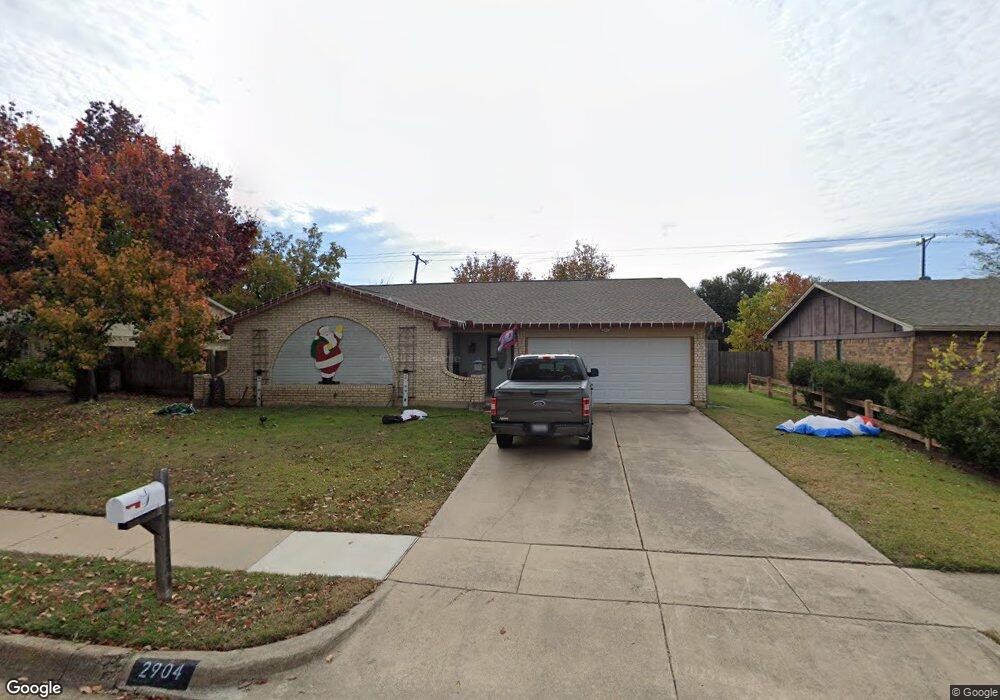 2904 Pebblestone Ln, Bedford, TX 76021 - photo 1
