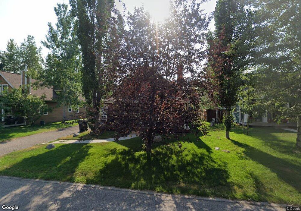 687 Streamside St, Driggs, ID 83422 - photo 1