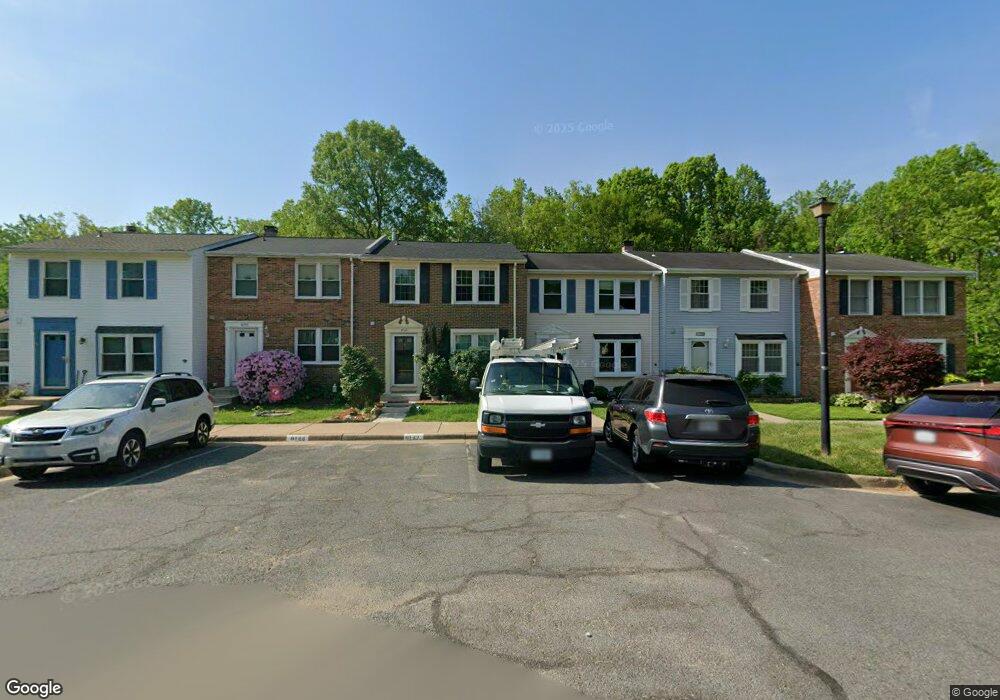 8142 Willowdale Ct, Springfield, VA 22153 - photo 1