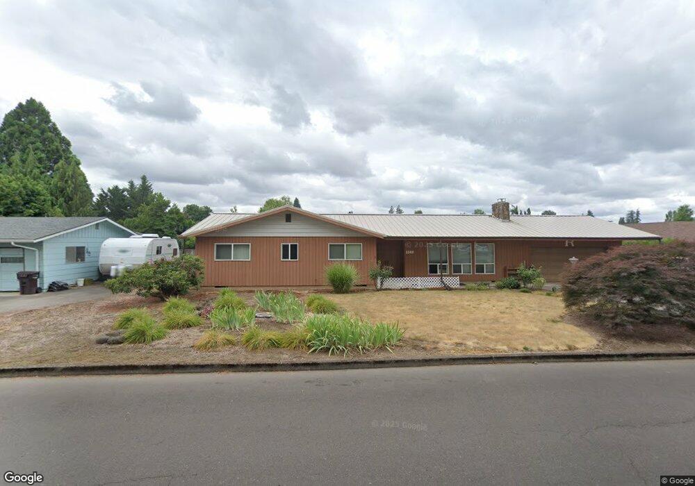 1309 N Locust St, Canby, OR 97013 - photo 1